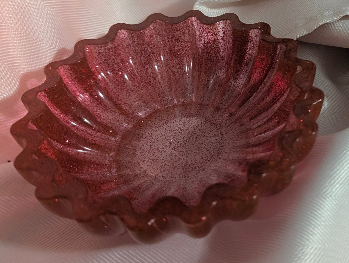 Scalloped Edge Bowl