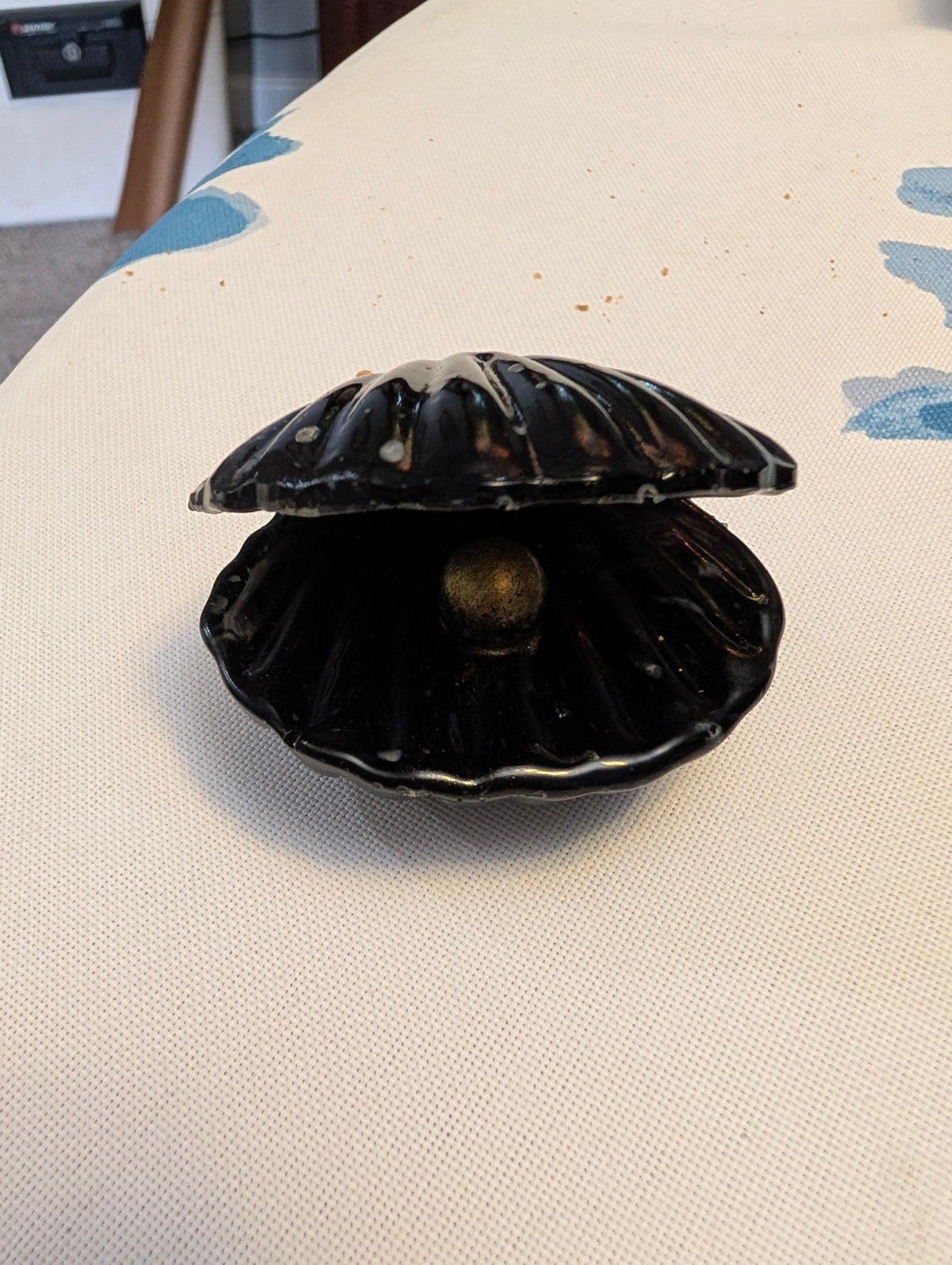Oyster Shell with Pearl