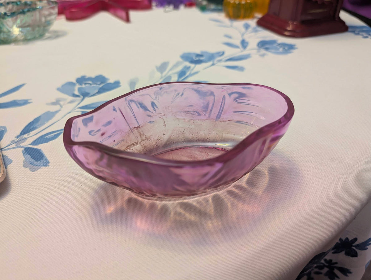Oval Beveled Edge Bowls - Design