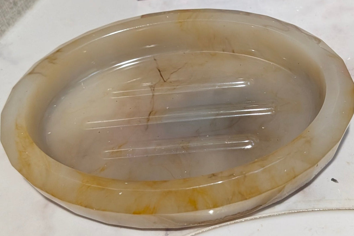 Warm Beige &amp; White Soap Dish